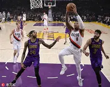 网页版入口地址-包含詹姆斯连续五场比赛得分超过状态火爆今晨曼联手感冰凉，网友：罗马围绕欧联主帅复盘的词条